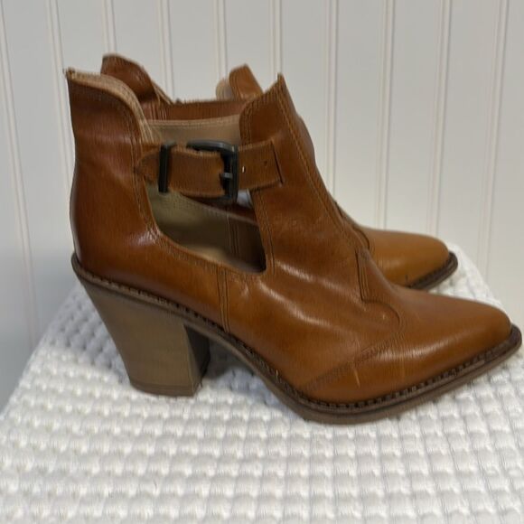 Lascana Brown Leather T Strap Roper Western Boots Booties 7.5 - Picture 4 of 7